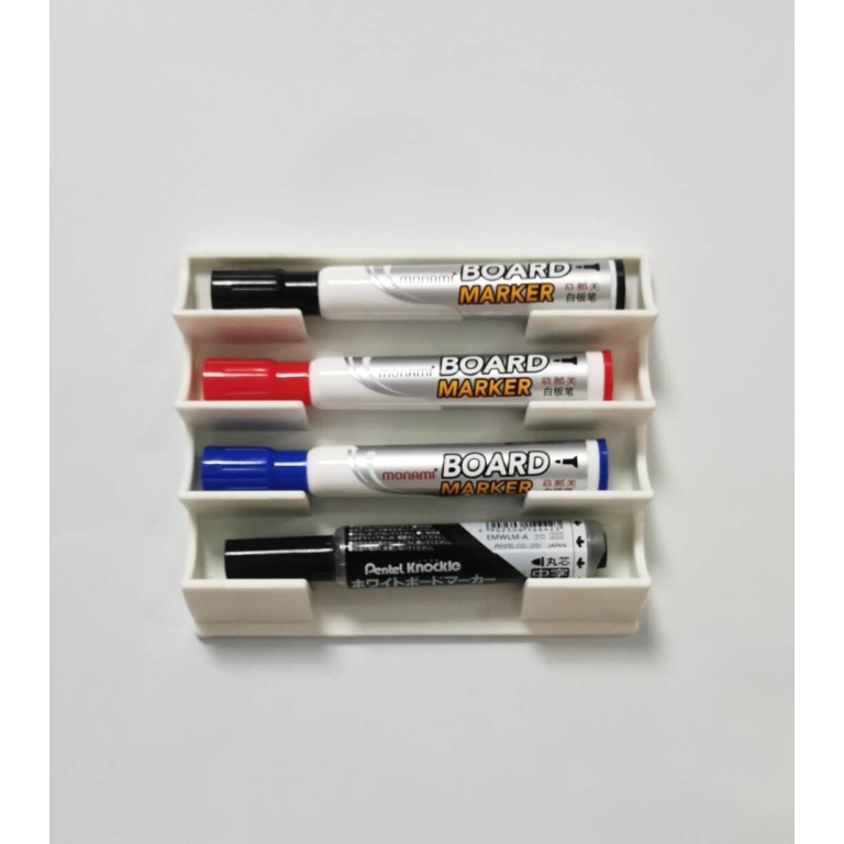 magnetic-board-4-marker-holder
